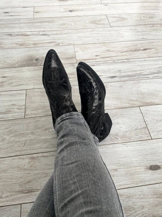 Buty w stylu western